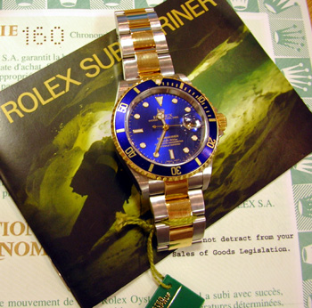 October 2000 Bicolour Submariner, box & papers, beautiful