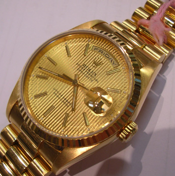 Late 1990s 18ct Day-Date, box & manuals