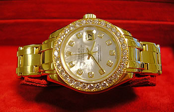 c.2003 18ct ALL ORIGINAL diamond set Pearlmaster in a beautiful Rolex feature-bo