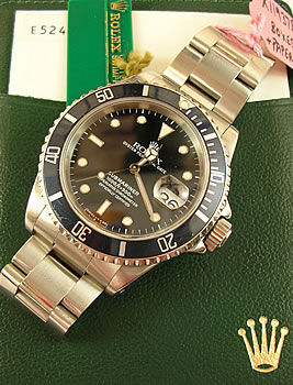 1991 s/steel Date Submariner, box & papers <b>NEW equivalent is now £2,840 !</b>