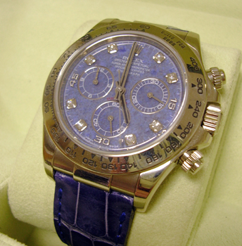 Practically <b>unworn</b> white gold Daytona strap model 116519 with most unusua
